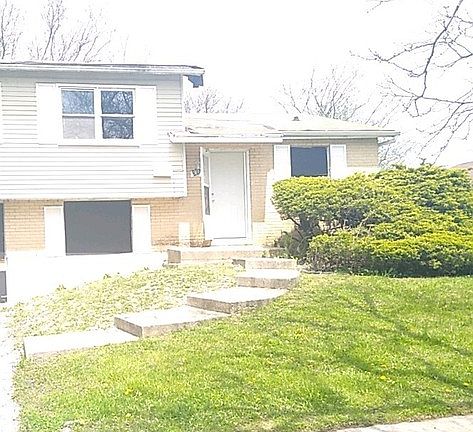 2nd image of 3604 175th Pl