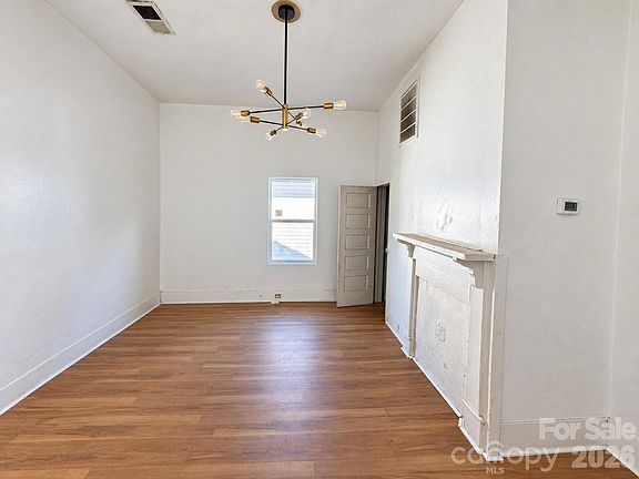 4th image of 930 4th St