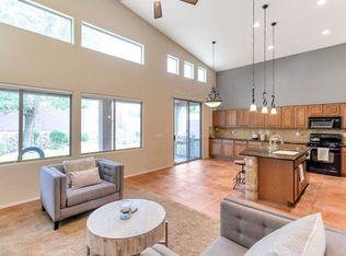 2244 W Spur Dr, Phoenix, AZ 85085