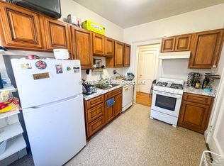 15 Melvin Ave APT 12, Boston, MA 02135