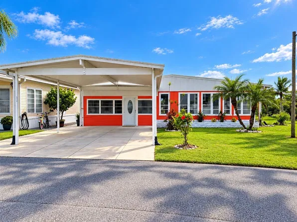3716 Hula Cir, Ruskin, FL 33570