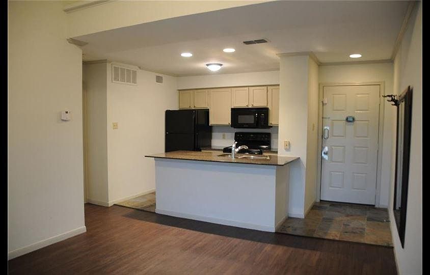 1st image of 8888 Tallwood Dr APT 1307