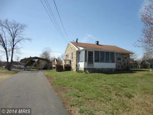 198 Caisson Rd, Fredericksburg, VA 22405
