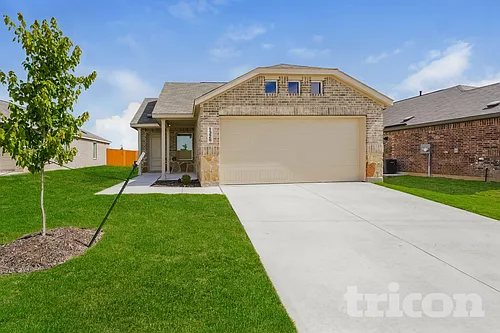 1328 Amapola Dr Photo 1