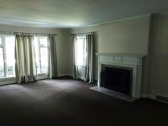 3rd image of 705 James Ave