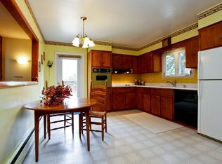 21 E Mountain Rd N, Cold Spring, NY 10516