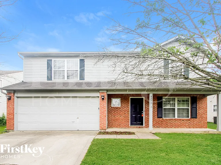 9775 Thomas Ln — Photo 1