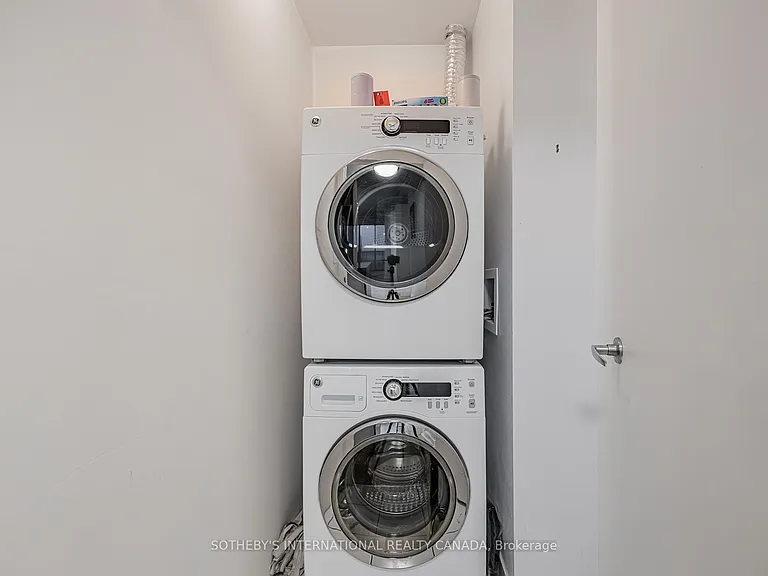 33 Lombard St #4301 — Photo 21