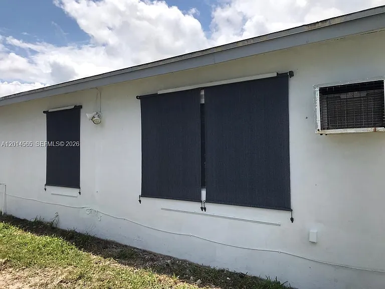 2530 NW 17th St — Photo 15