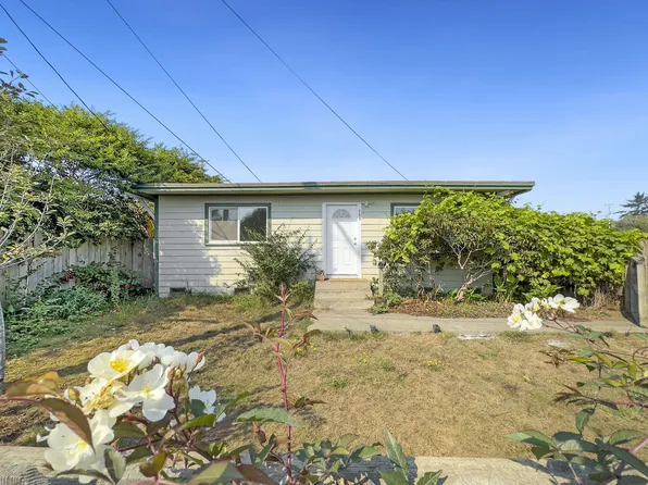 753 Wolf Rd, McKinleyville, CA 95519
