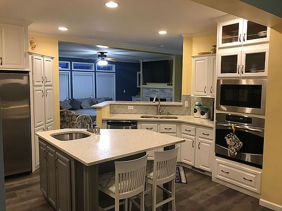 4th image of 299 Vista View Ln