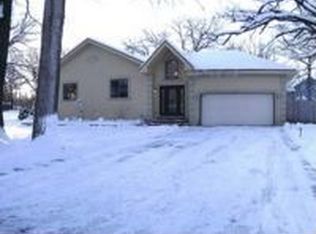 16 Ferndale Rd, Deer Park, IL 60010