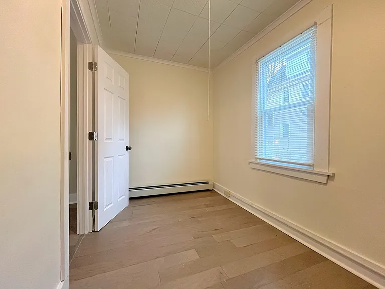 46 Hawley St — Photo 10