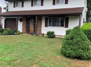 1247 Ferndale Blvd, Central Islip, NY 11722