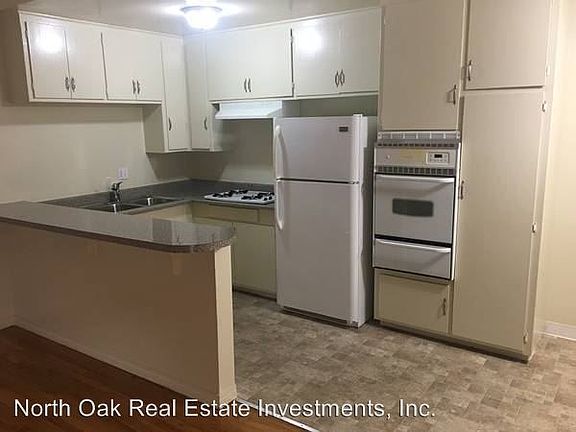 3rd image of 708 Venice Way APT 6