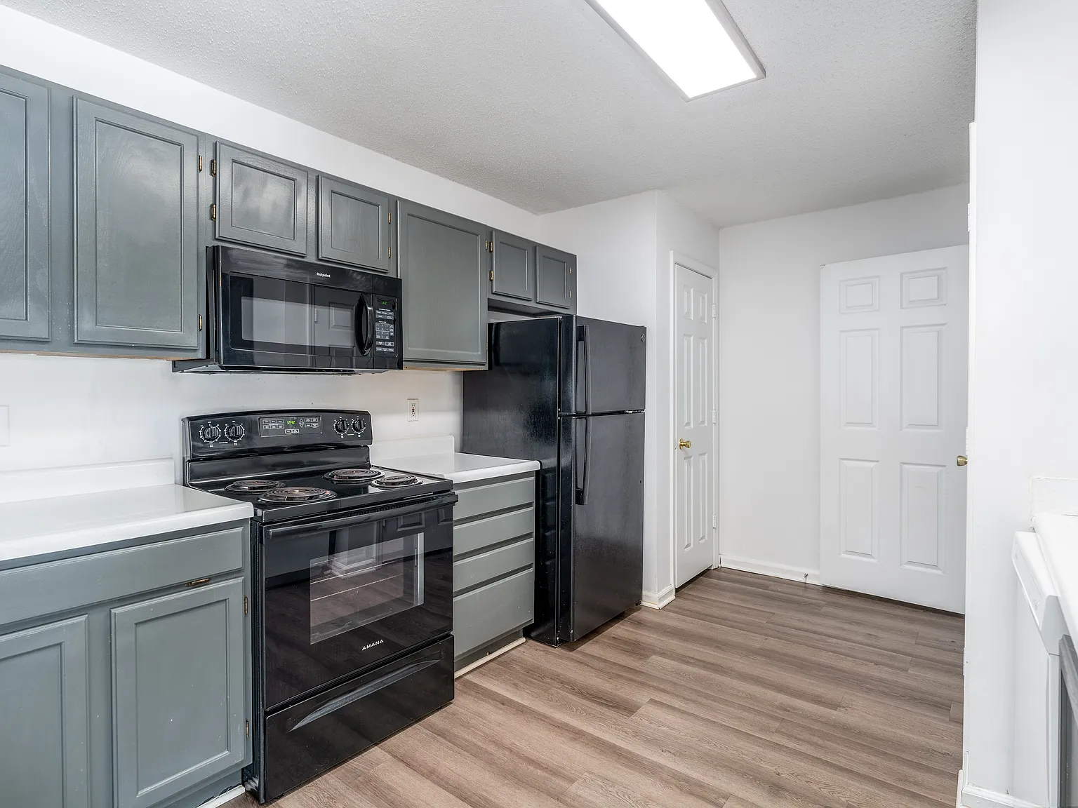 Reynolds Place Apartments — Photo 3