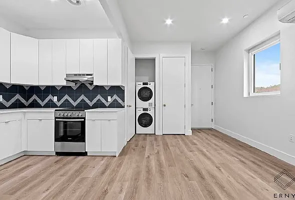 Rented by ERNY LLC | media 3