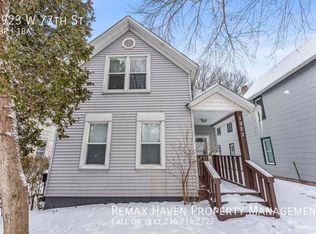 1923 W 77th St, Cleveland, OH 44102