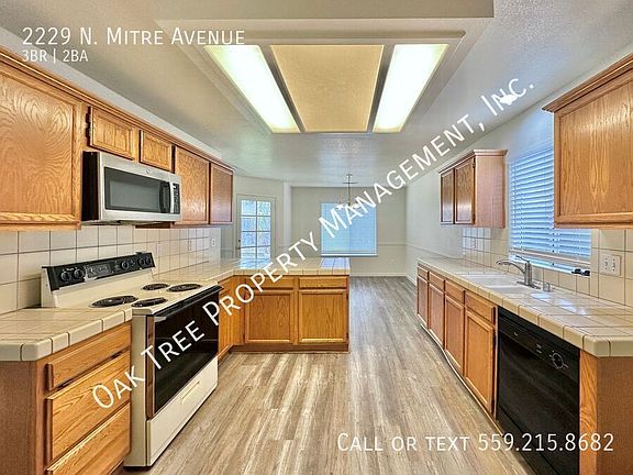 5th image of 2229 N Mitre Ave