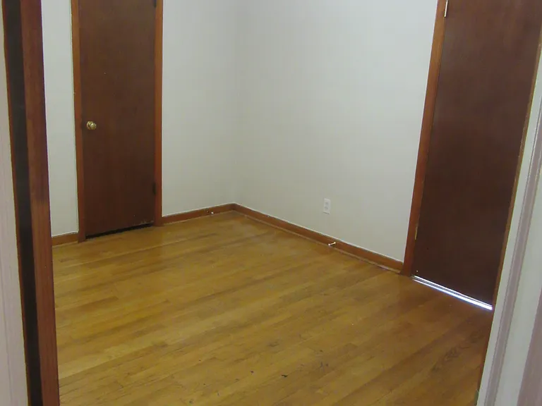 5242 Morwanda St NW — Photo 7