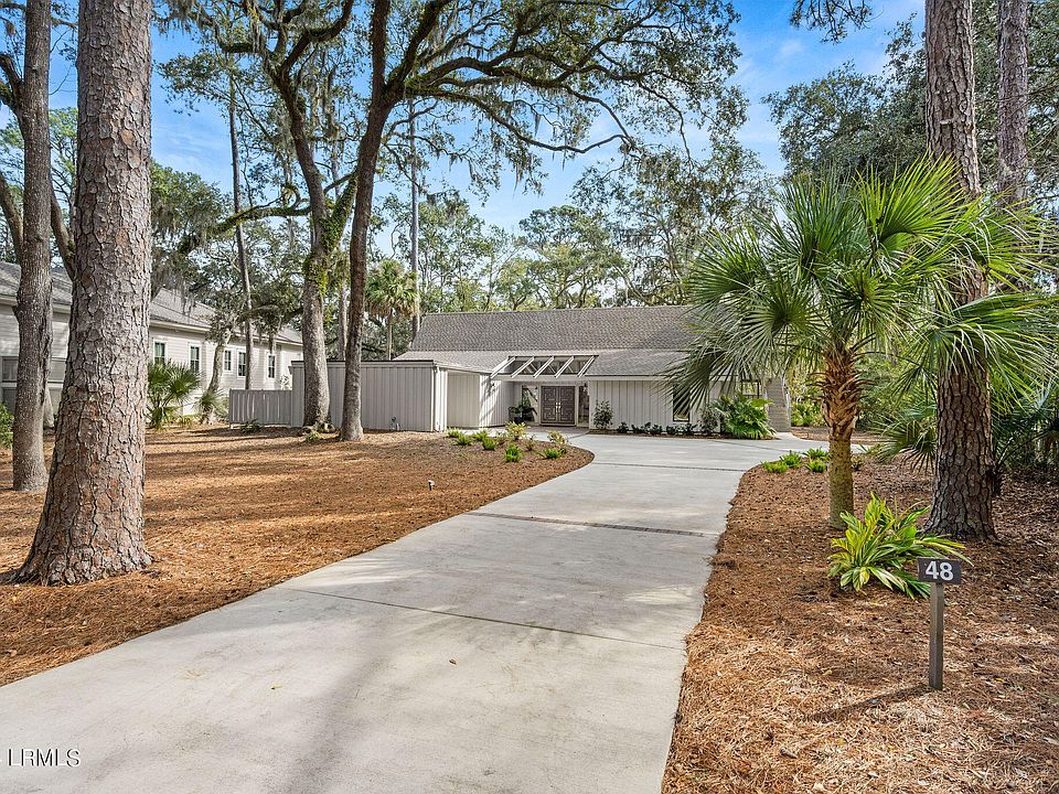 1st image of 48 Planters Wood Drive