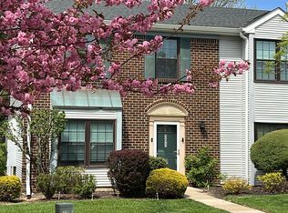391 Danbury Ln, East Brunswick, NJ 08816