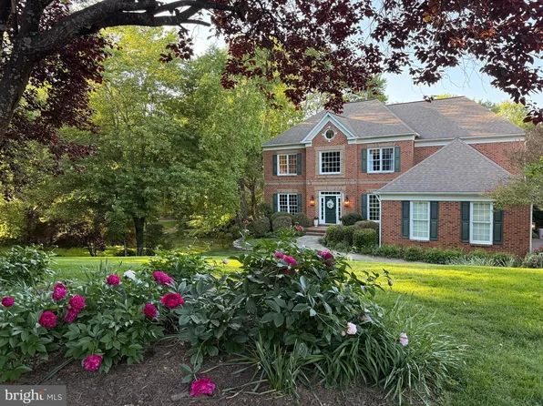 11394 Fox Vale Glen Ct, Oakton, VA 22124