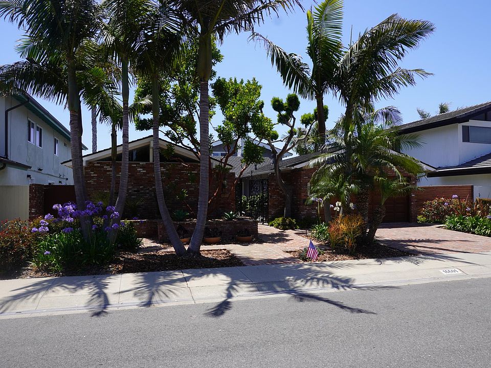 1st image of 16601 Melville Cir