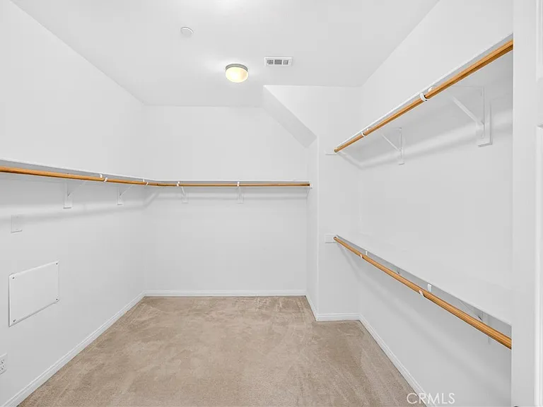 1617 Camden Ct — Photo 29
