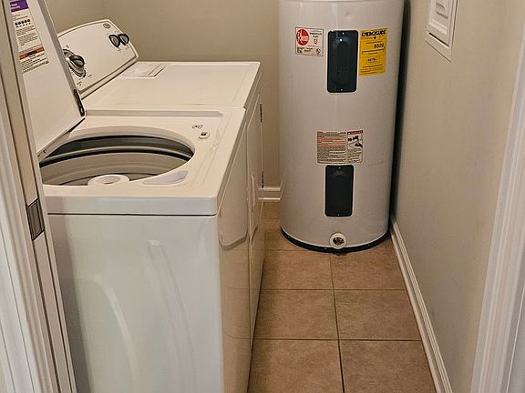 5th image of 122 Jasmine Cir