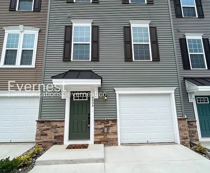 8808 Stevenson Ln — Photo 1
