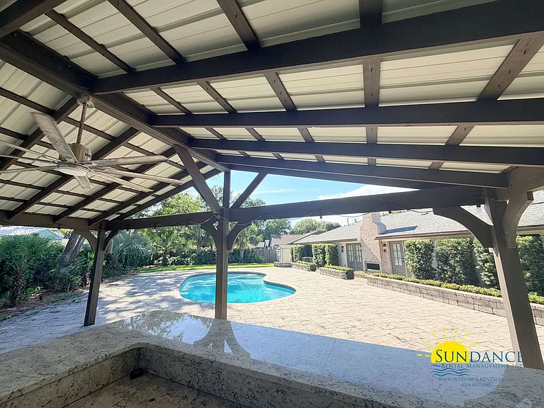 224 Yacht Club Dr NE — Photo 29