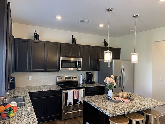 5th image of 3734 Pelham Wood Dr