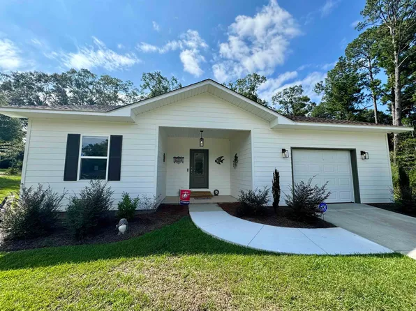 806 Brookwood Dr, Opp, AL 36467