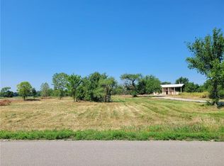 1362 215th St, Fort Scott, KS 66701