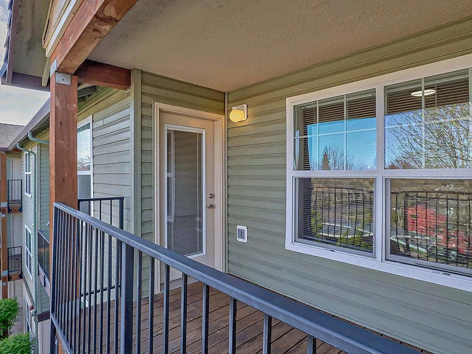 Stone Ridge Apartments