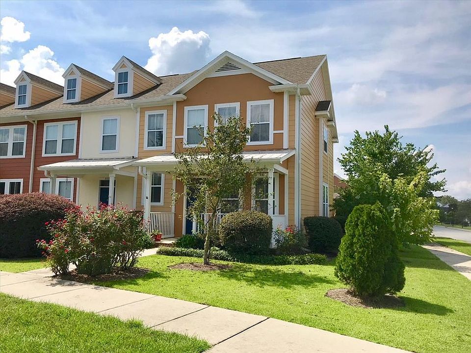 1st image of 3717 Riverton Trl