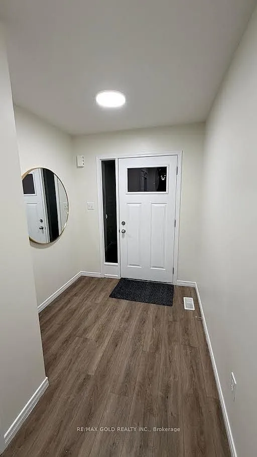 3 bed, $2,650 — Photo 2