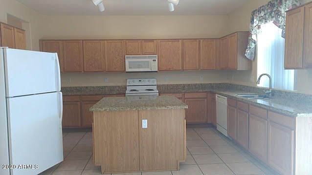 1st image of 4810 N 95th Dr