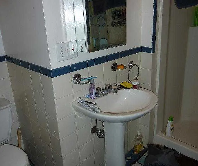 751 Manhattan Ave #4R — Photo 9