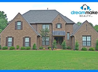 7396 Old South Dr, Olive Branch, MS 38654