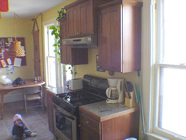 2nd image of 1530 Como Ave SE APT 1