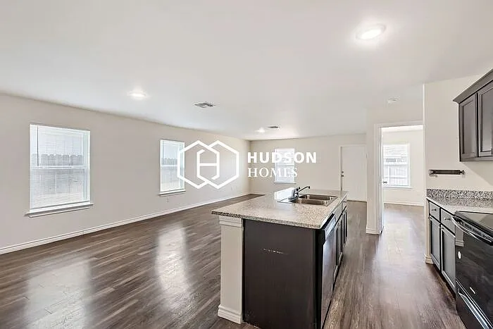 7758 Florence Dr — Photo 5