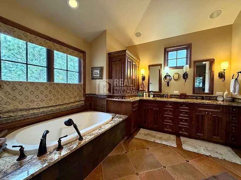 8717 Eagle Moon Way — Photo 14