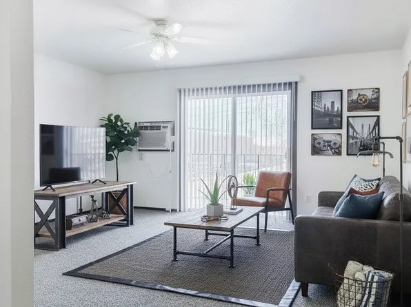 Park Apartments - 1811, 1811 6th Ave SW #8, Jamestown, ND 58401