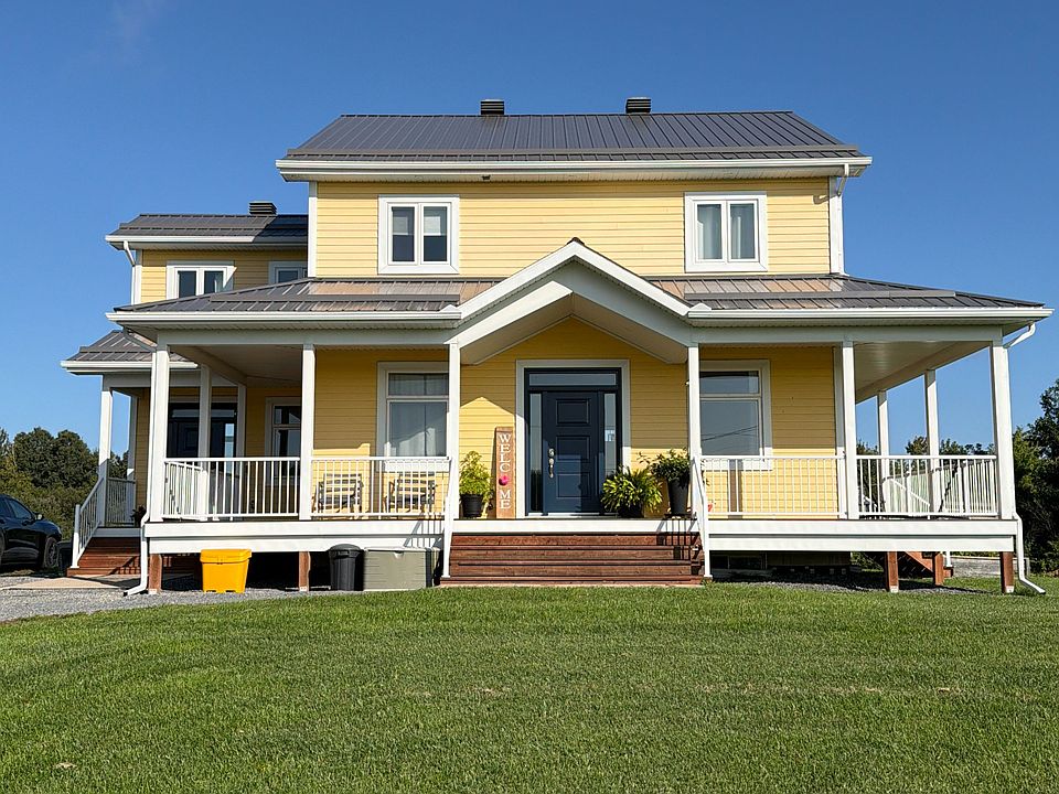 1st image of 1776 Calypso St