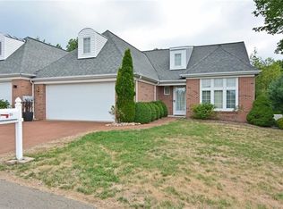 315 Hidden Falls Ct, Pittsburgh, PA