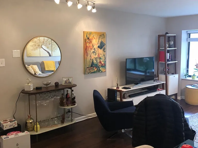2405 I St NW #2C — Photo 8