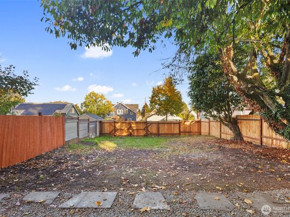907 S Ainsworth Avenue, Tacoma, WA 98405
