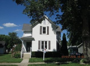428 W Fountain St, Columbus, WI 53925